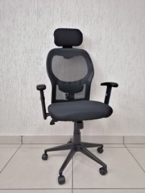 Кресло Barneo K-128 для персонала (черная ткань черная сетка) в Елабуге - elabuga.ok-mebel.com | фото