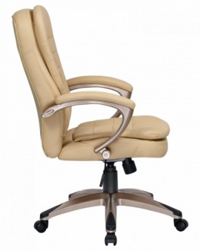 Офисное кресло для руководителей DOBRIN DONALD LMR-106B бежевый в Елабуге - elabuga.ok-mebel.com | фото 3